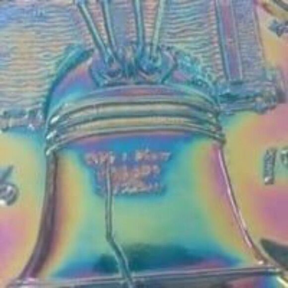 Liberty Bell Wheaton Glass Millville NJ Blue Carnival Glass Collectors Plate - Picture 3 of 6